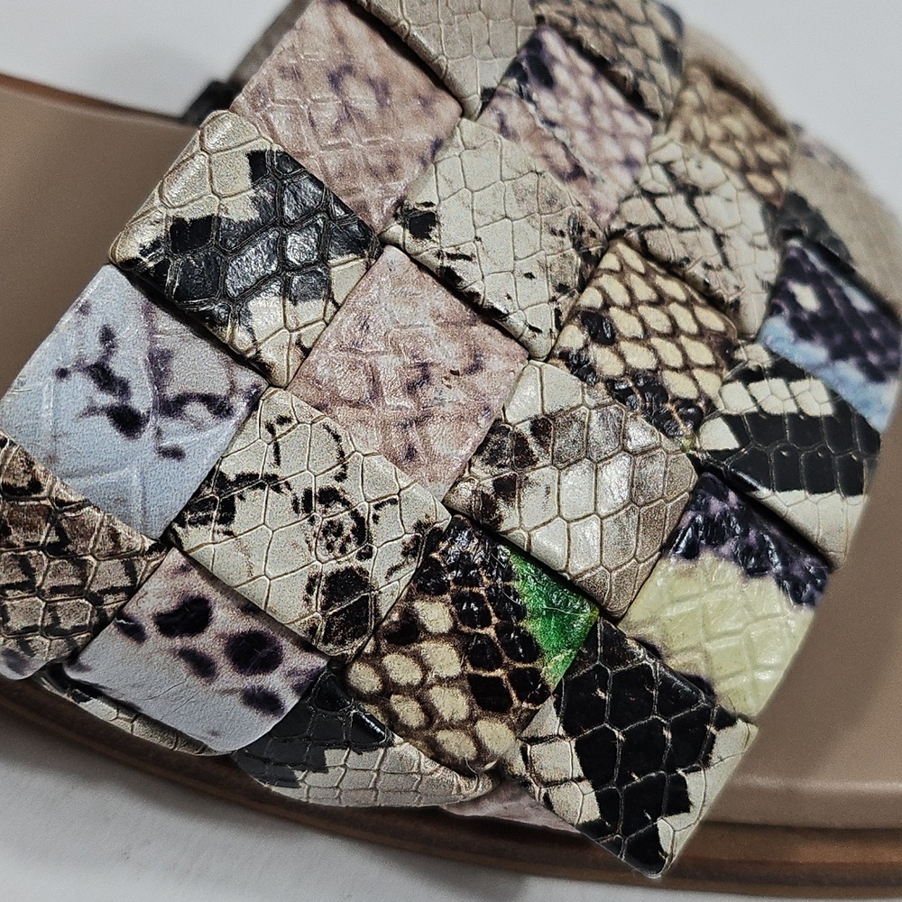 Vince Camuto Nanchia Leather Snake Multi-Color Woven Slip On Flat Slide Sandal - Picture 10 of 14
